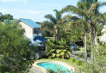 Boathouse And Motel Blairgowrie